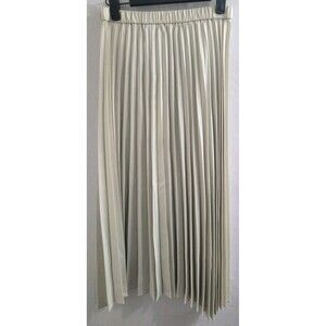 Uniqlo Satin Pleated Skirt XS Light Gray Elastic Waist Midi A-Line NWT